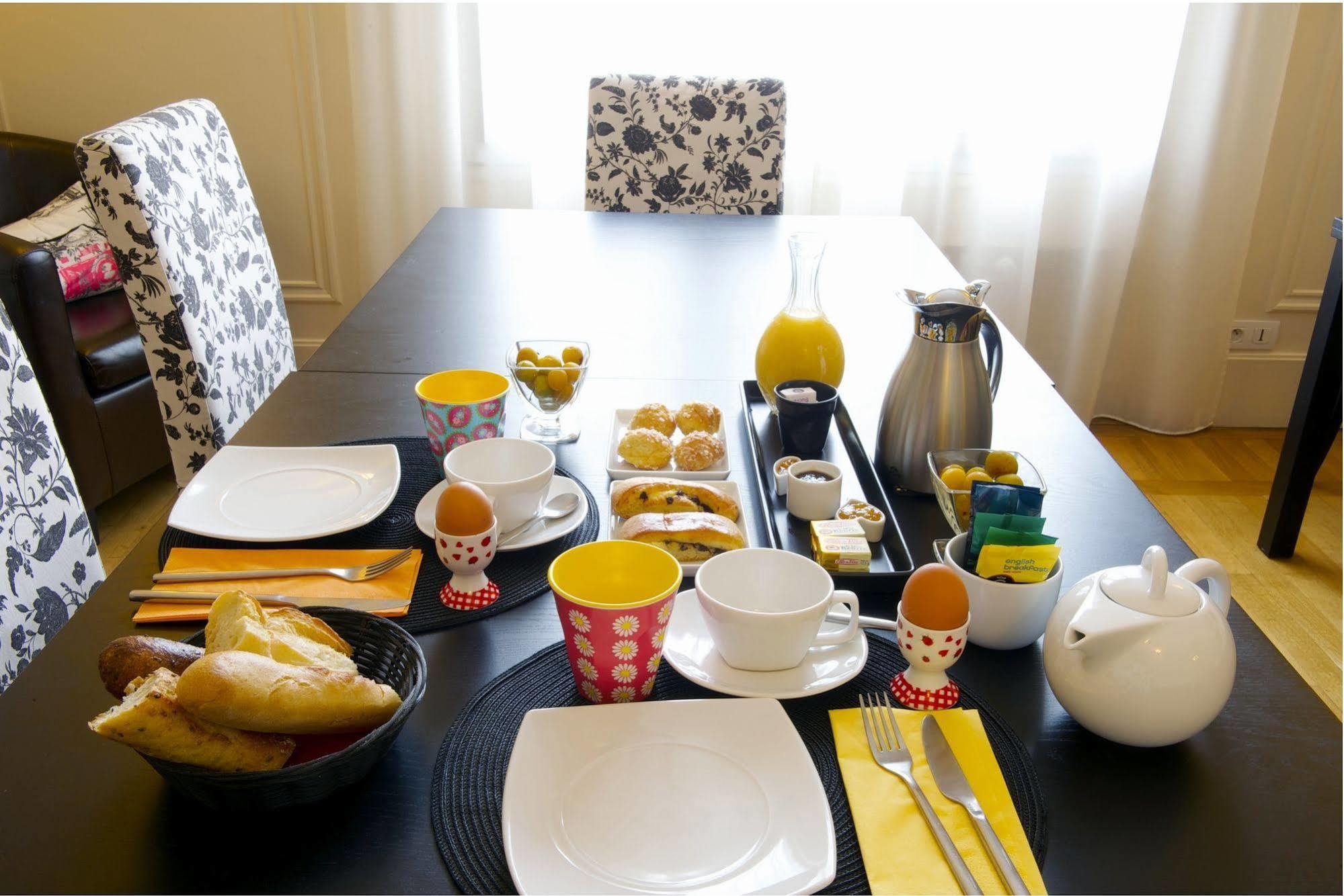 Bed & Breakfast La - Parijs